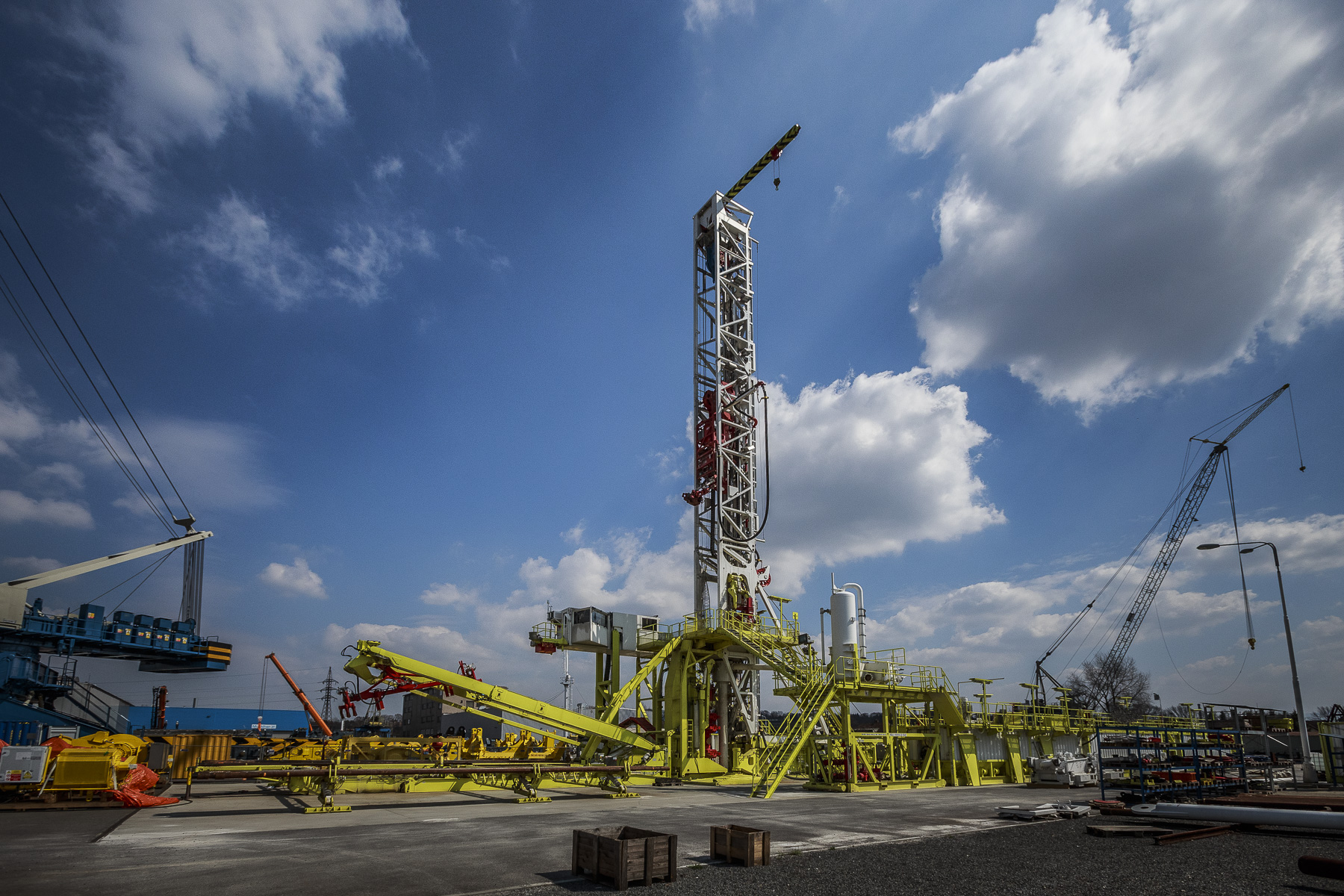 Drilling equipment