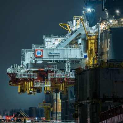Huisman Develops Revolutionary Gripper for Offshore Wind Turbine Installation
